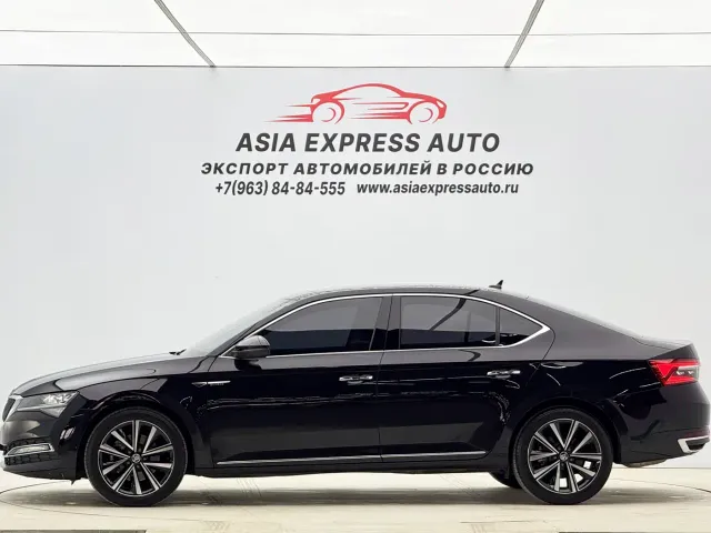 Skoda Superb — Фото автомобиля 7