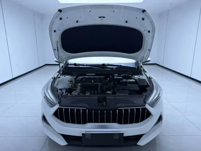 Kia K3 — Фото автомобиля 7