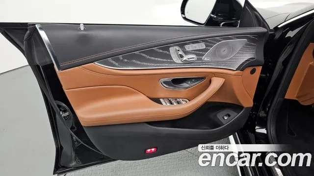 Mercedes-Benz AMG GT 4 двери 43 4MATIC+ — Фото автомобиля 21
