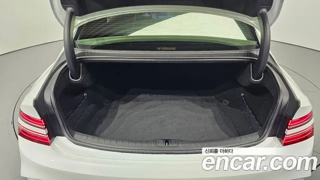 Genesis G80 RG3 — Фото автомобиля 28