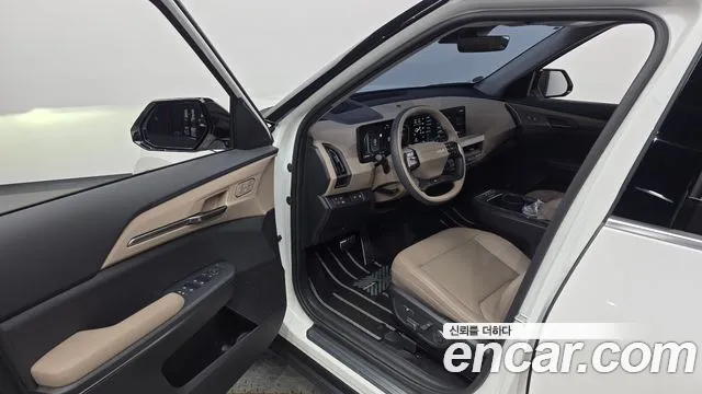 Kia EV5 — Фото автомобиля 10