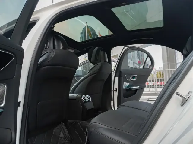 Mercedes-Benz C-Class — Фото автомобиля 27