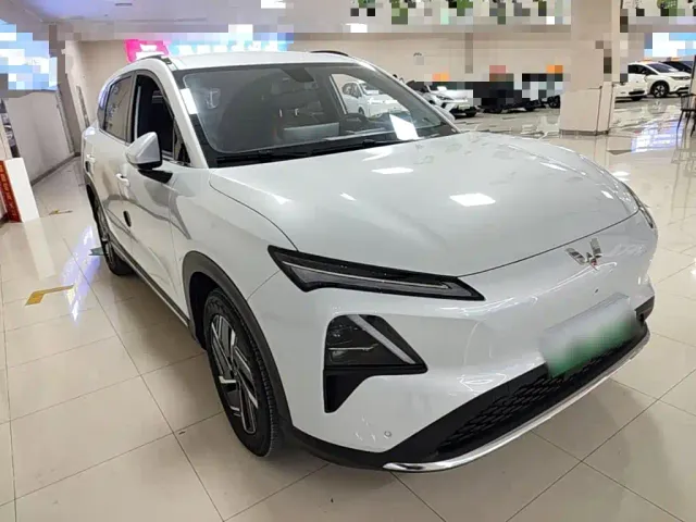 Wuling Starlight S — Фото автомобиля 3