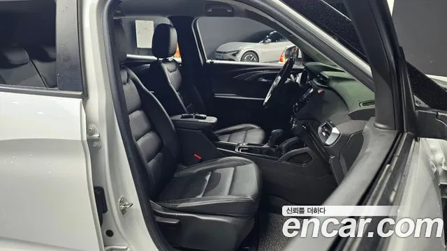 Chevrolet Trailblazer — Фото автомобиля 10