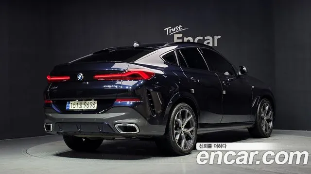 BMW X6 — Фото автомобиля 2