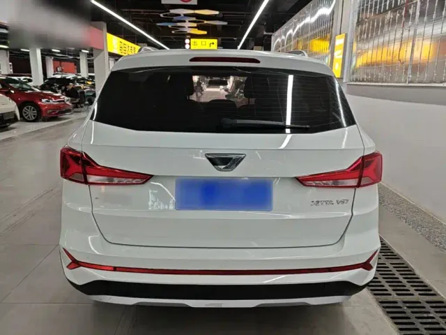 Jetta VS7 — Фото автомобиля 5