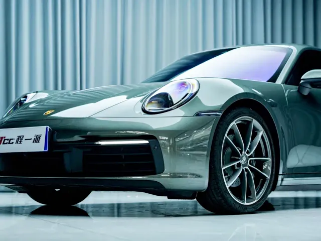 Porsche 911 — Фото автомобиля 18