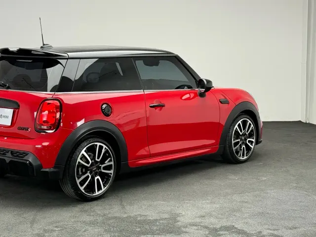 MINI Hatch — Фото автомобиля 19