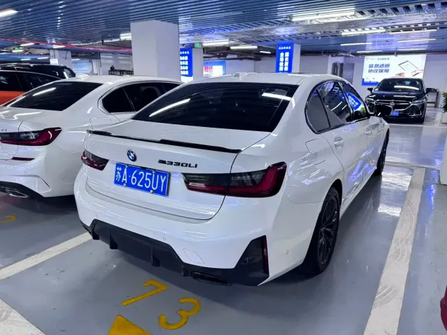 BMW 3 Series — Фото автомобиля 11