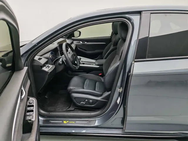 Geely Xingrui — Фото автомобиля 4