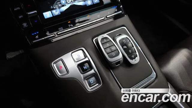 Hyundai Grandeur New — Фото автомобиля 9