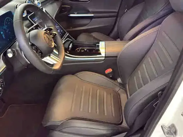 Mercedes-Benz C-Class — Фото автомобиля 3