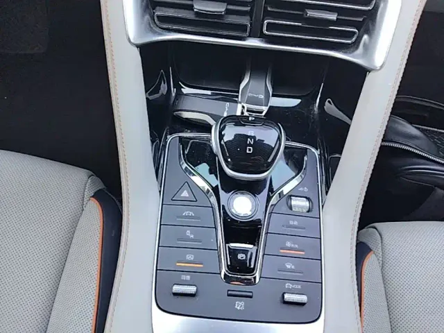 BYD Song PLUS — Фото автомобиля 13