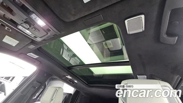 Cadillac Escalade — Фото автомобиля 25