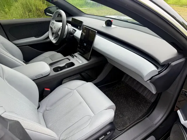 Nio ET5 Touring — Фото автомобиля 10