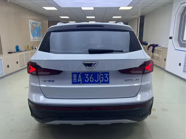 Jetta VS5 — Фото автомобиля 5