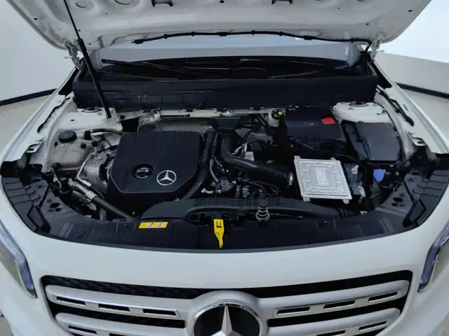 Mercedes-Benz GLB-Class — Фото автомобиля 10