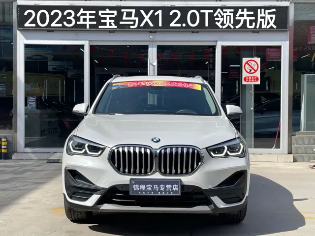 BMW X1 — Фото автомобиля 3