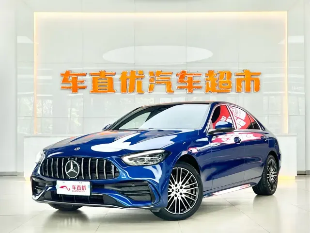 Фотография автомобиля — Mercedes-Benz C-Class