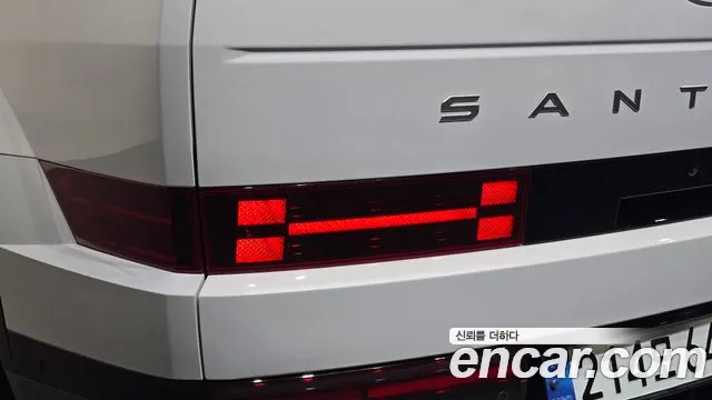 Hyundai Santa Fe MX5 — Фото автомобиля 8