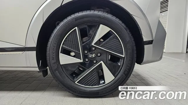 Hyundai Ioniq5 — Фото автомобиля 21