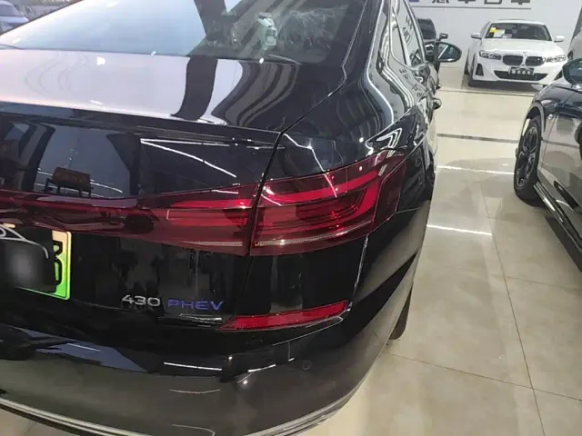 Volkswagen Passat — Фото автомобиля 7