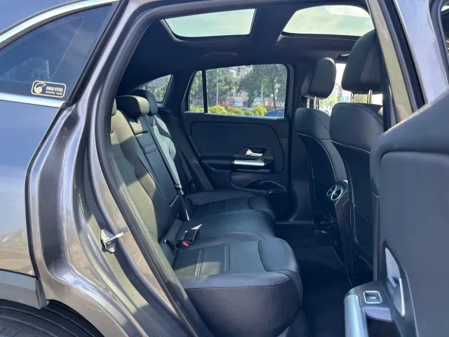 Mercedes-Benz EQA — Фото автомобиля 21