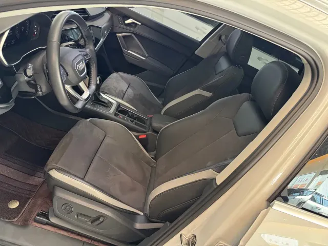 Audi Q3 — Фото автомобиля 4