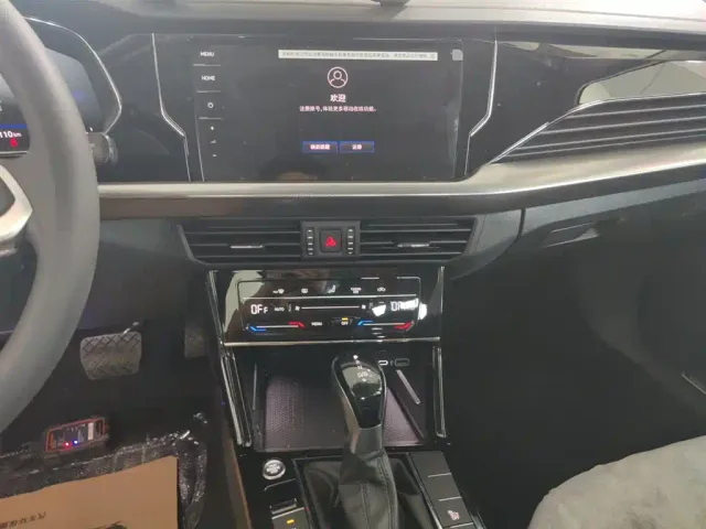 Volkswagen Passat — Фото автомобиля 8