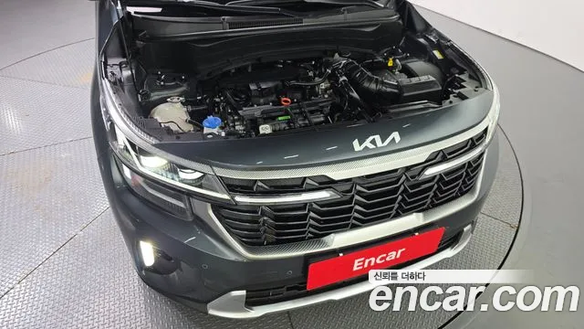 Kia Seltos — Фото автомобиля 6