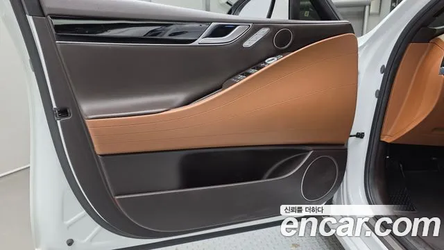 Genesis G80 RG3 — Фото автомобиля 13