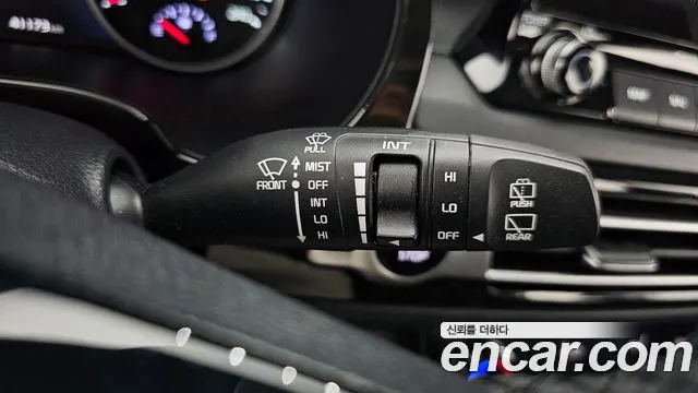 Kia Seltos Seltos Бензин 1.6 Turbo 4WD — Фото автомобиля 11