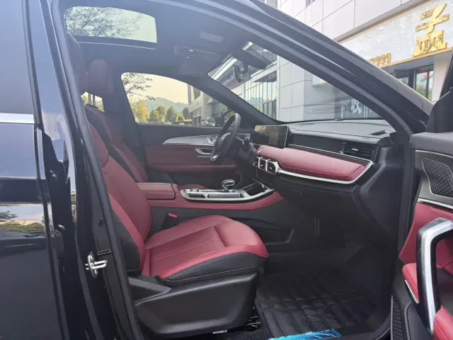 Jetour X70 Plus — Фото автомобиля 8