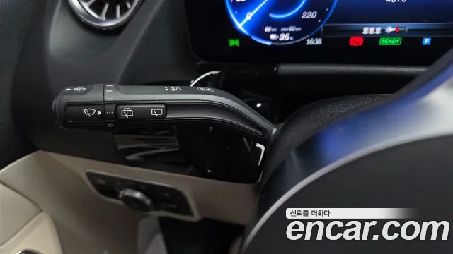 Mercedes-Benz EQA — Фото автомобиля 29