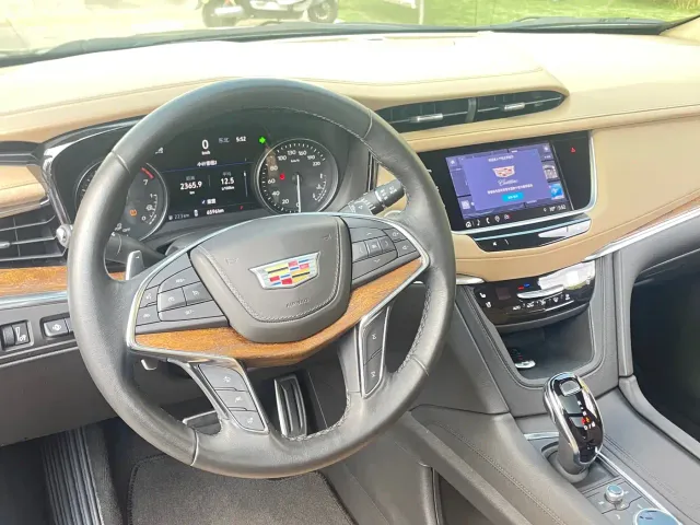 Cadillac XT5 — Фото автомобиля 6