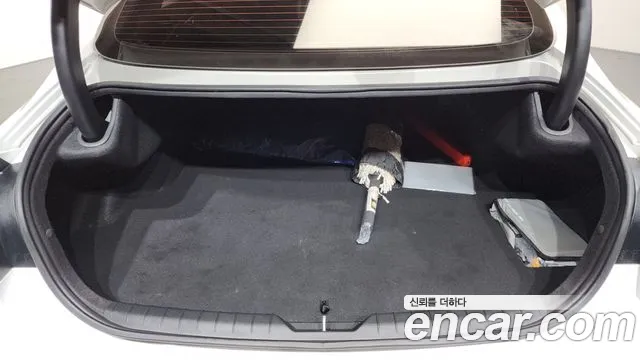 Hyundai Sonata Sonata Edge(DN8) 2.0 LPG(Для проката) — Фото автомобиля 19