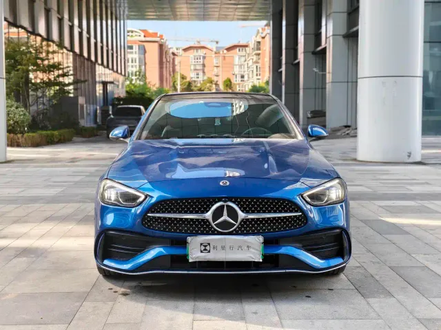 Mercedes-Benz C-Class — Фото автомобиля 2