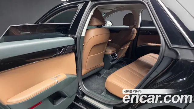 Hyundai Grandeur GN7 — Фото автомобиля 16