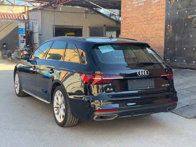 Audi A4 — Фото автомобиля 7