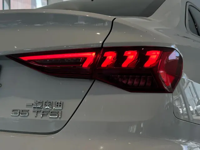 Audi A3 — Фото автомобиля 16