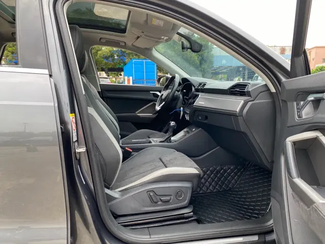 Audi Q3 — Фото автомобиля 22