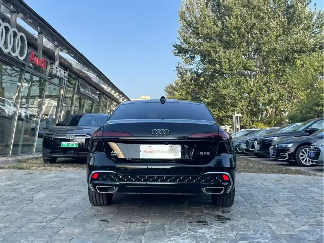 Audi A6L — Фото автомобиля 9