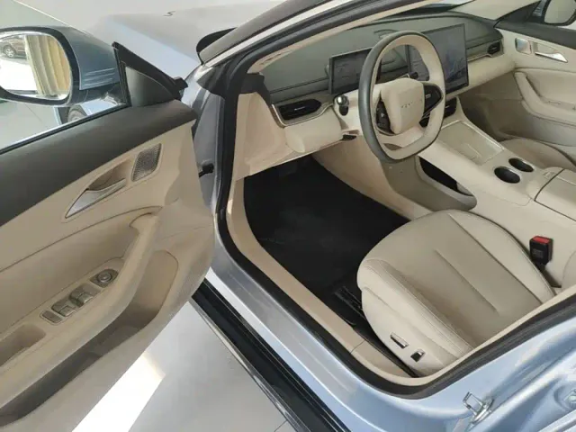 Forthing Xinghai S7 — Фото автомобиля 15