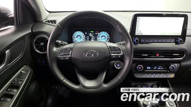 Hyundai Kona Новый Kona Бензин 1.6 турбо 2WD — Фото автомобиля 13