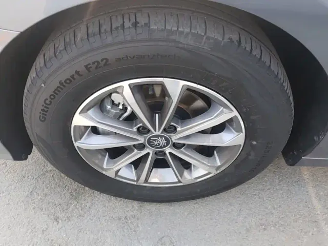 BYD Qin PLUS — Фото автомобиля 22