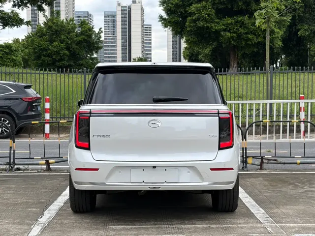 GAC Trumpchi Xiangwang S9 — Фото автомобиля 5