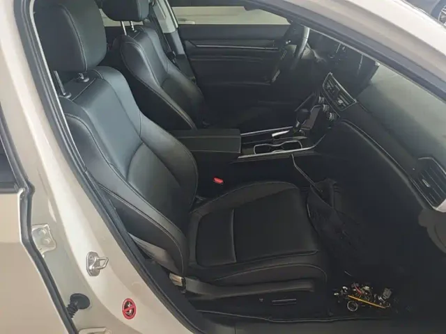 Honda Accord — Фото автомобиля 24
