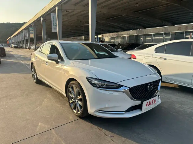 Mazda Atenza — Фото автомобиля 3