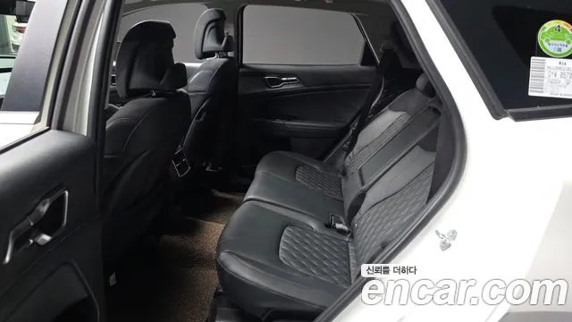 Kia Sportage Sportage 5-е поколение Бензин 1.6 Turbo 4WD — Фото автомобиля 22