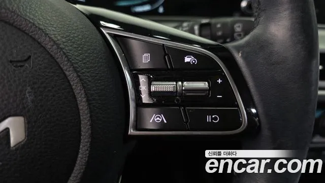 Kia Seltos New — Фото автомобиля 25